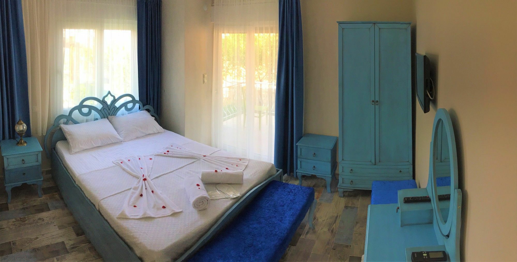Cunda Morisi Otel Ayvalı エクステリア 写真